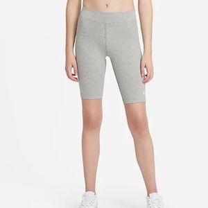 Nike Sportswear Essential
Women's Mid-Rise 10" Biker Shorts Gray NWT